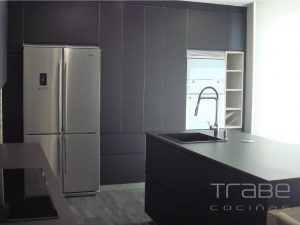 cocinas lugo alboran cristal mate dekton 01
